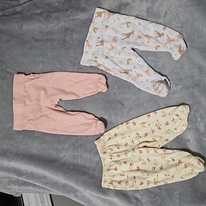 Bundle of 3 Feetsies Bottoms 3-6 month